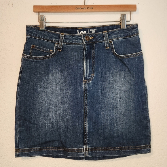 Lee Denim Skort - Dark Blue, Size M (8) - Picture 1 of 8